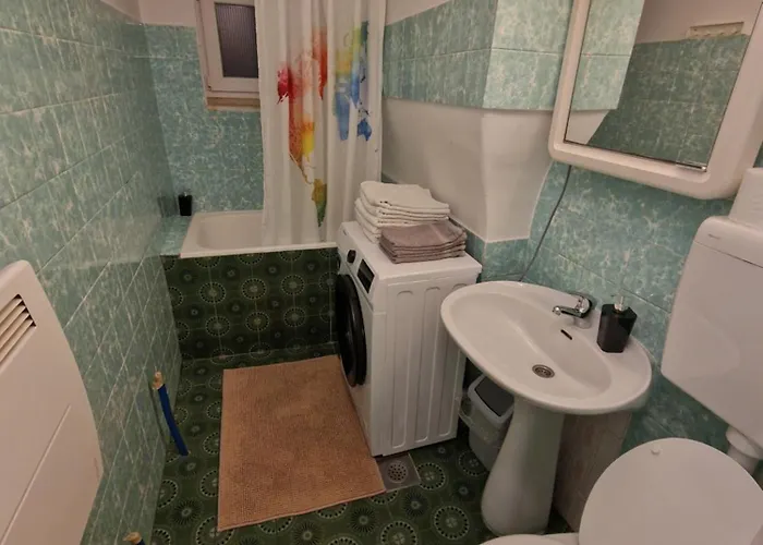 Saso & Oda ve Kahvaltı Ljubljana